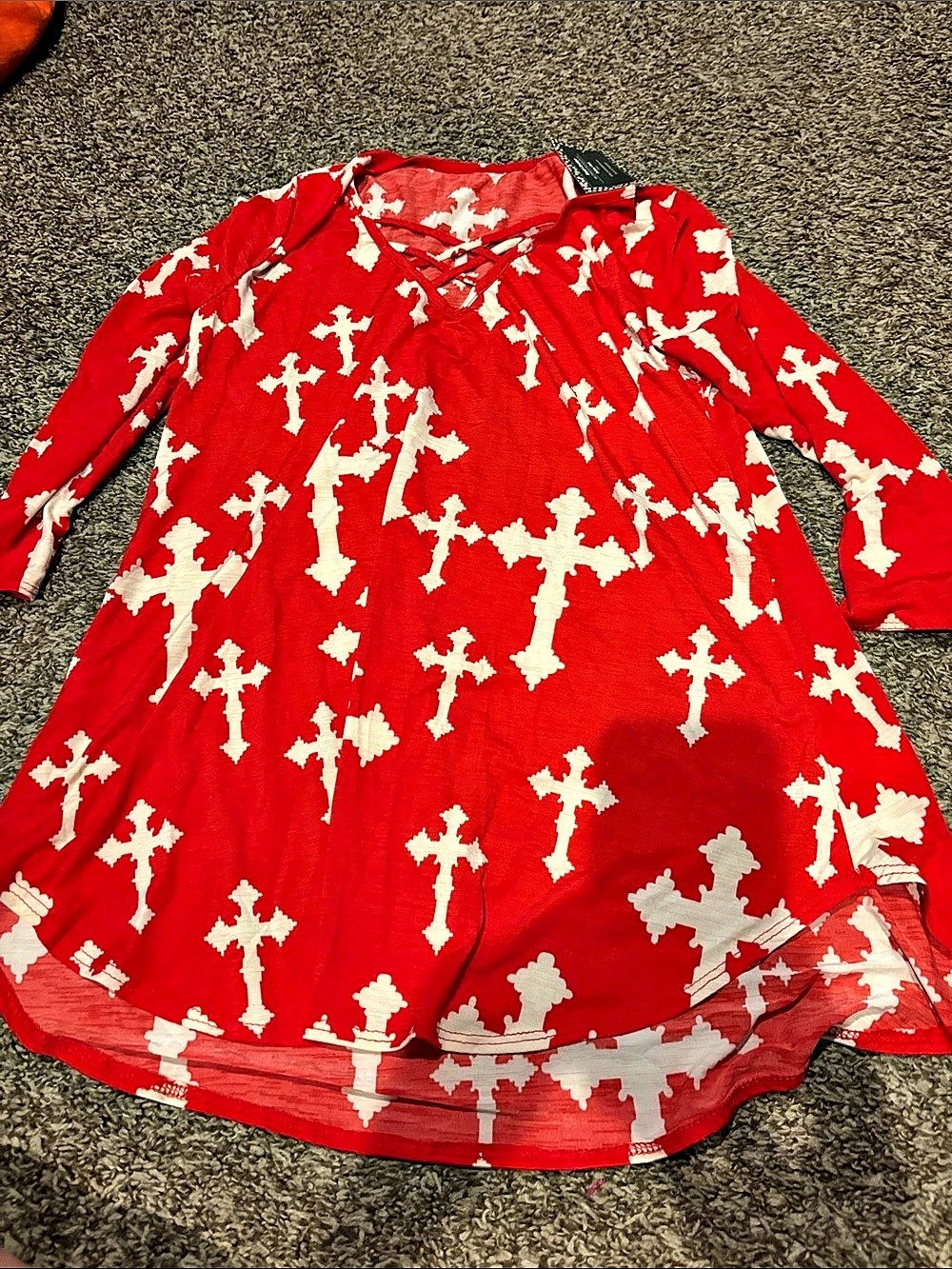 Abstract blouse  Red & White Size Small NWT